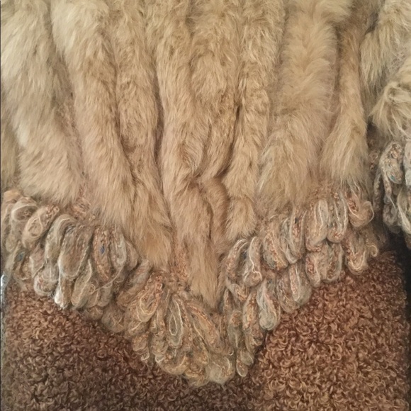 Designer Luxury wool handcrafted fur jacket - Picture 7 of 15